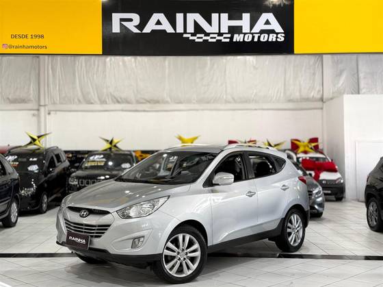 HYUNDAI IX35 2.0 MPI 4X2 16V FLEX 4P MANUAL HYUNDAI IX35 2.0 MPI 4X2 16V FLEX 4P MANUAL